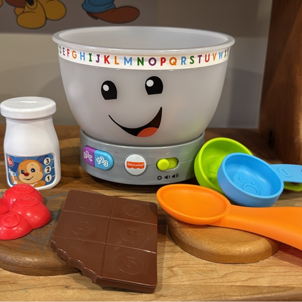 Fisher-Price Laugh & Learn Magic Color Mixing Bowl Infant & Toddler Learning Toy